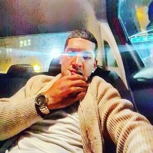 Meet your Posher, Jean